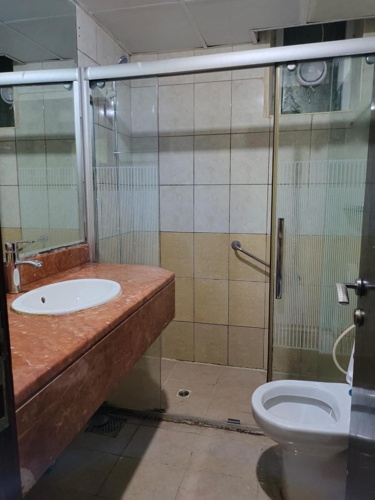 Arnim Suite - 3 Bedrooms Apartment Sharjah Luaran gambar